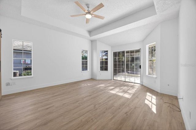 8618 VALLEY RIDGE COURT, Orlando, FL 32818