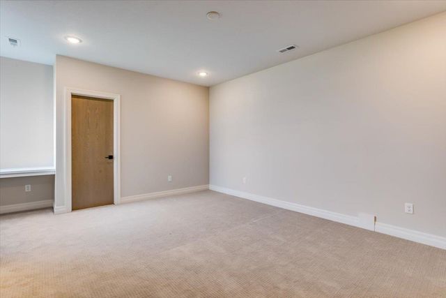 4782 N Ridge Port Ct., Wichita, KS 67205