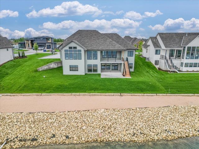 4782 N Ridge Port Ct., Wichita, KS 67205