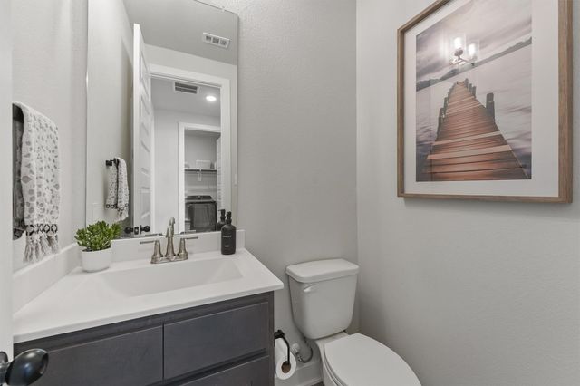 13813 Sabine Lake Drive, Texas City, TX 77568