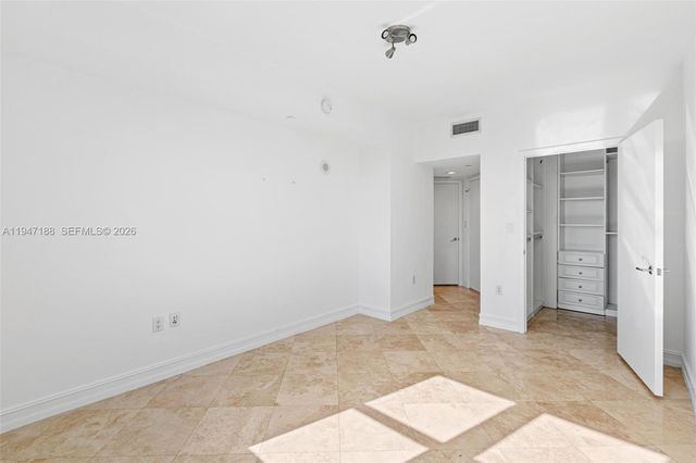 19900 E Country Club Drive 502, Aventura, FL 33180
