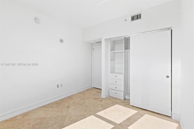 19900 E Country Club Drive 502, Aventura, FL 33180