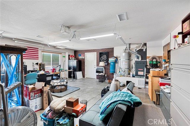 12951 Joshua, Hesperia, CA 92344