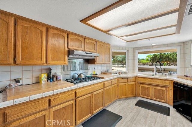 12951 Joshua, Hesperia, CA 92344