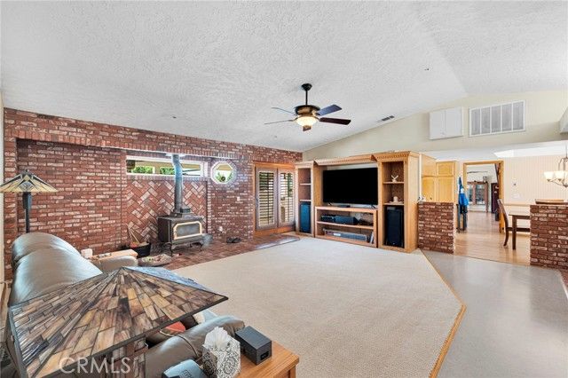 12951 Joshua, Hesperia, CA 92344