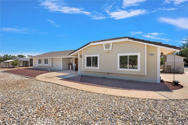 12951 Joshua, Hesperia, CA 92344