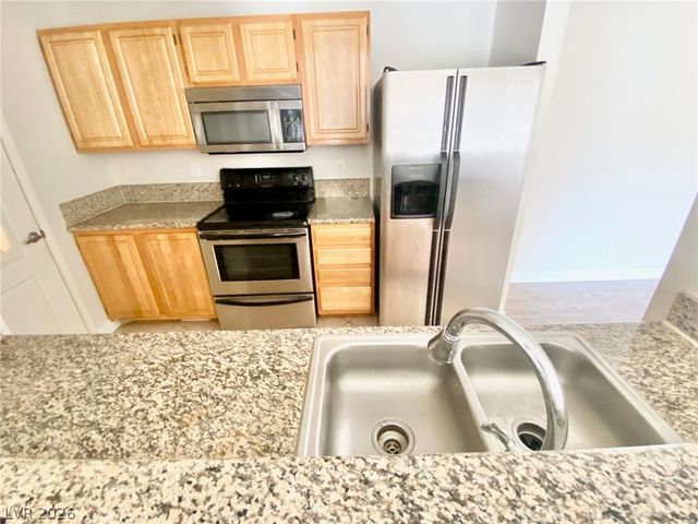 5055 West Hacienda Avenue 1199, Las Vegas, NV 89118