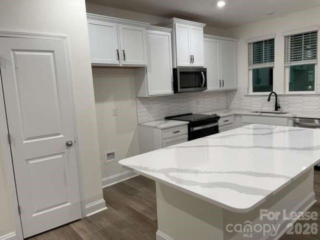 1041 S Point Road, Belmont, NC 28012