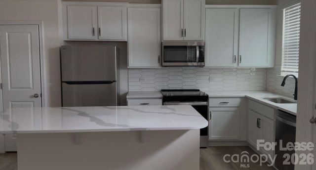 1041 S Point Road, Belmont, NC 28012