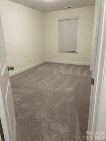 1041 S Point Road, Belmont, NC 28012