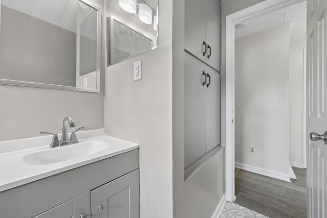 5014 Norcrest Drive, Columbus, OH 43232