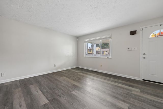 5014 Norcrest Drive, Columbus, OH 43232