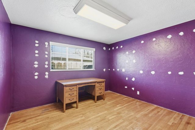 3117 N 8th Street, Fresno, CA 93703