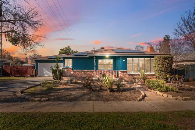 3117 N 8th Street, Fresno, CA 93703