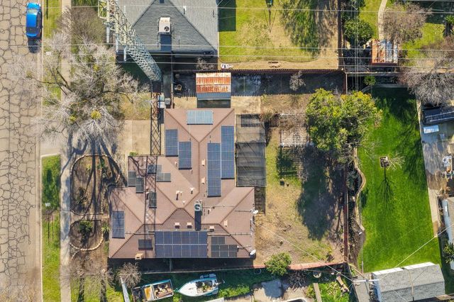 3117 N 8th Street, Fresno, CA 93703