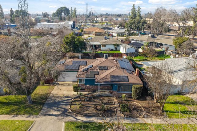 3117 N 8th Street, Fresno, CA 93703