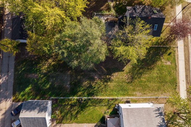 1806 44th Avenue N, Minneapolis, MN 55412