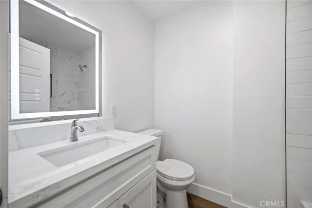 755 H, Parlier, CA 93648