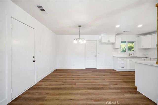 755 H, Parlier, CA 93648