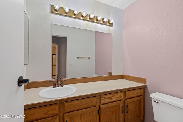5572 N Crystal Mist Place, Tucson, AZ 85750