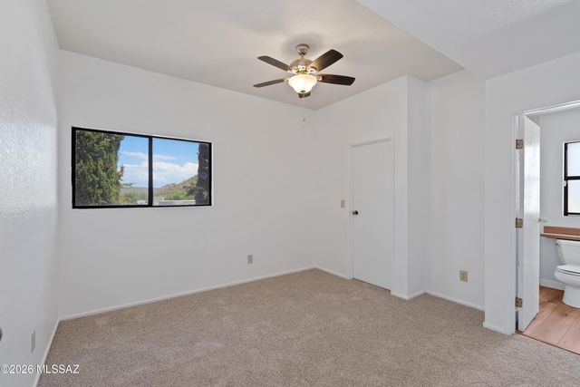 5572 N Crystal Mist Place, Tucson, AZ 85750