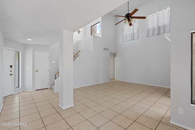 5572 N Crystal Mist Place, Tucson, AZ 85750