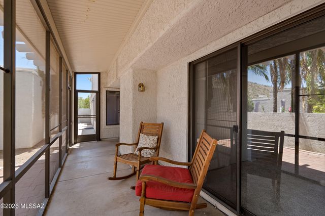 5572 N Crystal Mist Place, Tucson, AZ 85750