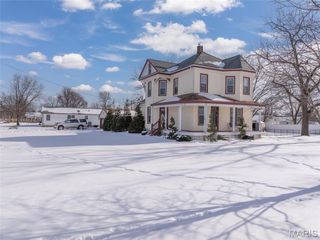 602 S State Highway 47, Warrenton, MO 63383