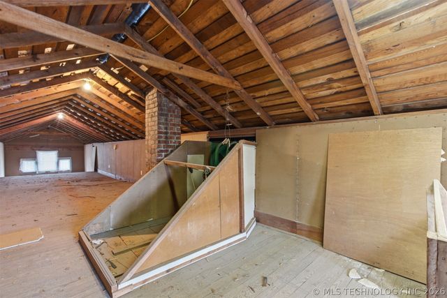 1855 16th Place, Tulsa, OK 74104