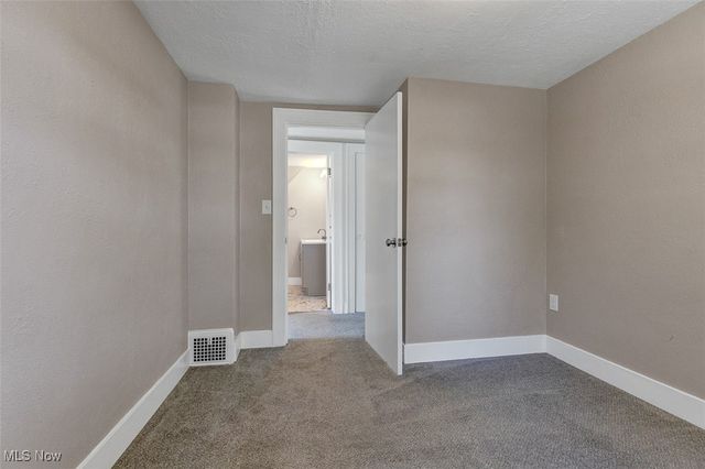 21570 Ball Avenue, Euclid, OH 44123