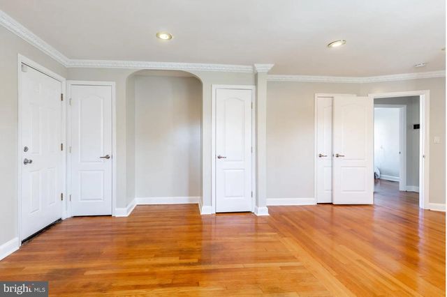 59 FARRAGUT PL NW, Washington, DC 20011