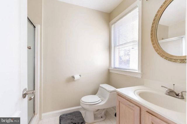 59 FARRAGUT PL NW, Washington, DC 20011