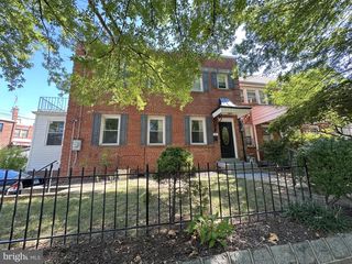 59 FARRAGUT PL NW, Washington, DC 20011
