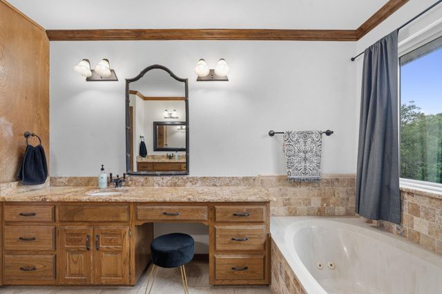 307 S Ridge CIR, Georgetown, TX 78628