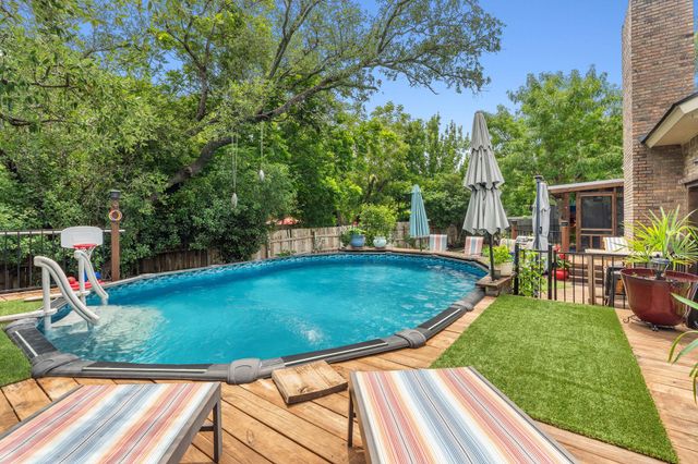 307 S Ridge CIR, Georgetown, TX 78628