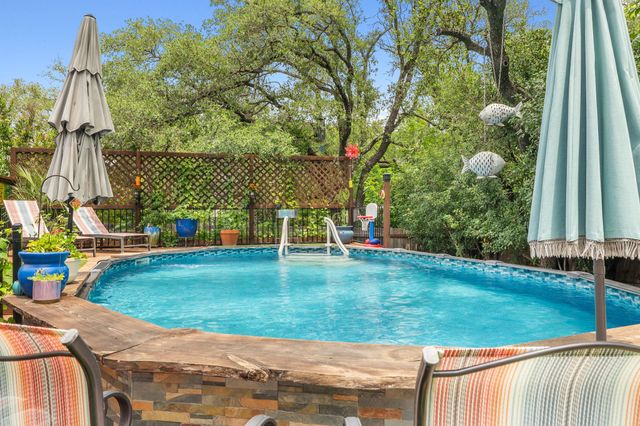 307 S Ridge CIR, Georgetown, TX 78628