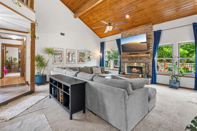 307 S Ridge CIR, Georgetown, TX 78628