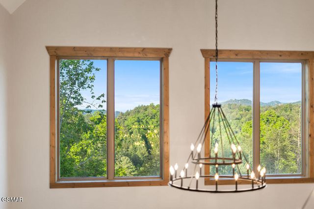 2843 Cedar Falls Way, Sevierville, TN 37862