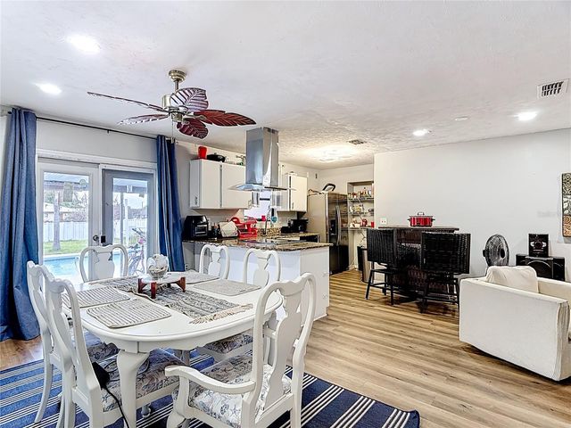 106 CALIFORNIA AVENUE, St Cloud, FL 34769