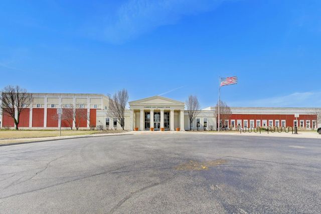 1286 SHAMROCK Lane, Pingree Grove, IL 60140