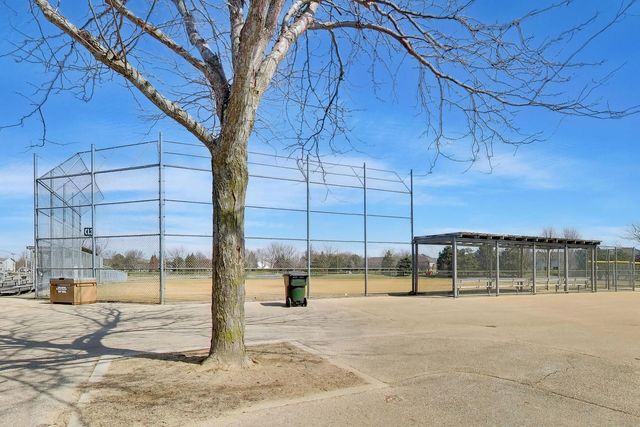 1286 SHAMROCK Lane, Pingree Grove, IL 60140