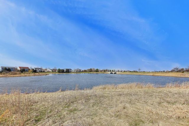 1286 SHAMROCK Lane, Pingree Grove, IL 60140