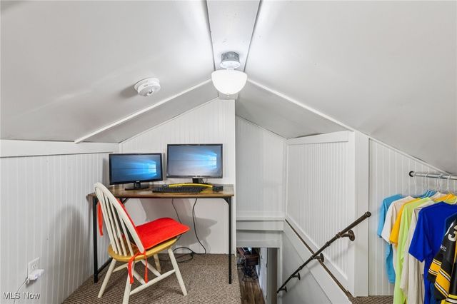 807 Fairfield School Road, Columbiana, OH 44408