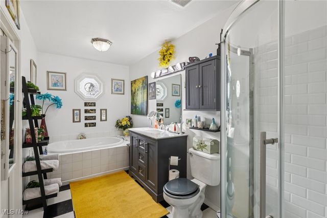 807 Fairfield School Road, Columbiana, OH 44408