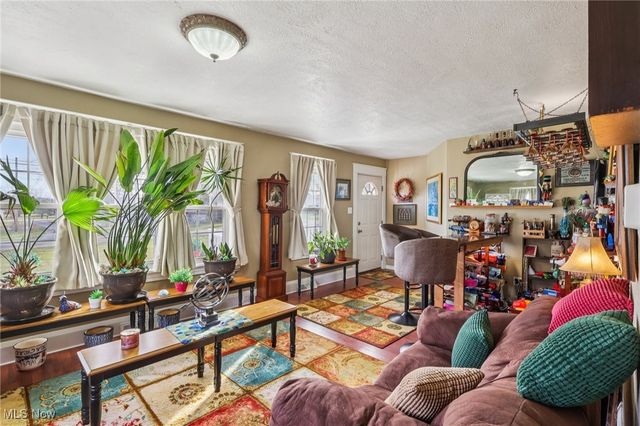 807 Fairfield School Road, Columbiana, OH 44408