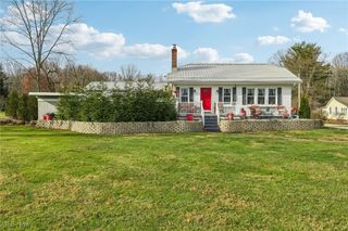 807 Fairfield School Road, Columbiana, OH 44408