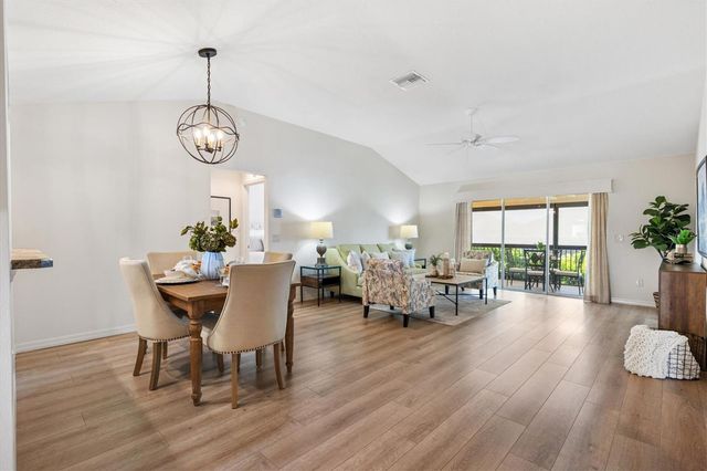 3104 BLACKSTOCK WAY, The Villages, FL 32163