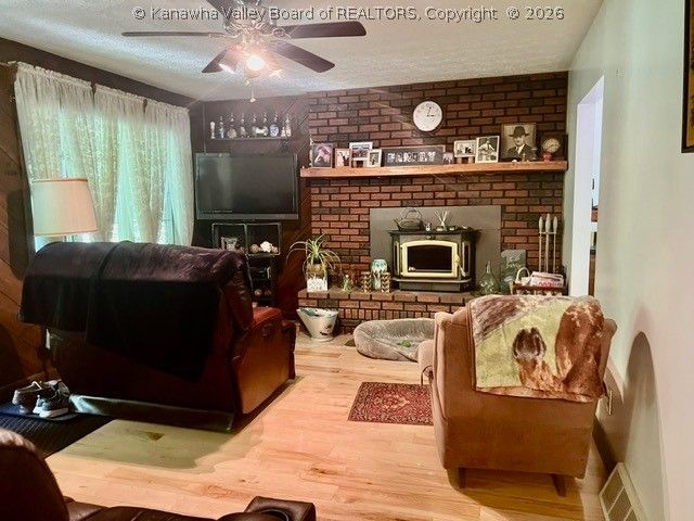 287 Bear Tracks Drive, Charleston, WV 25306