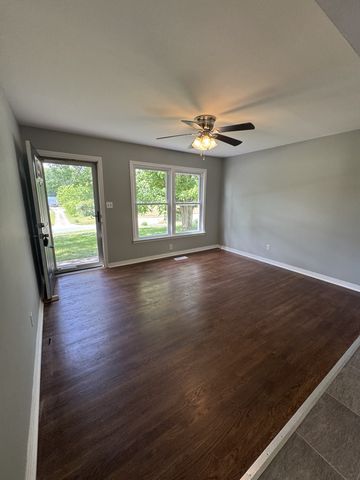 4176 Hampshire Pike, Hampshire, TN 38461