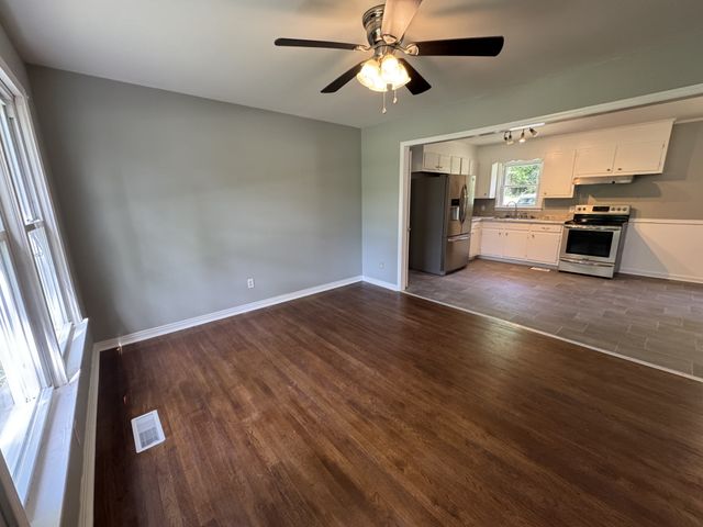 4176 Hampshire Pike, Hampshire, TN 38461
